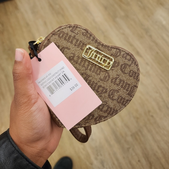 💎Juicy Couture Brown Heart Wristlet Coin Purse💎 - Picture 2 of 3